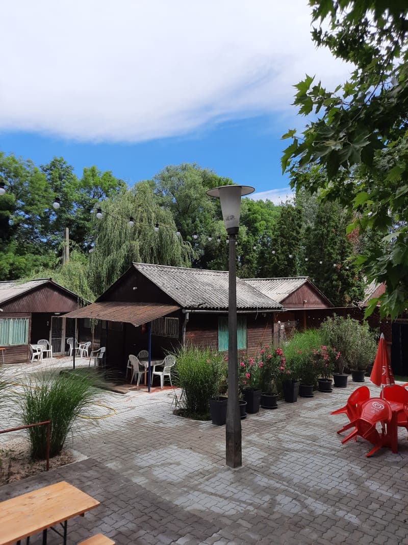 Telek a(z) Balatonszárszó városban, Magyarország – BixBuz hirdetés (109)
